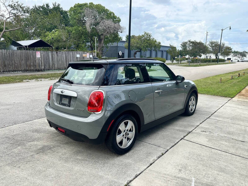 2015 MINI Hardtop 2 Door Cooper