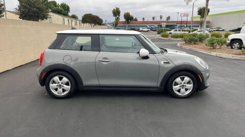 2015 MINI Hardtop 2 Door Cooper