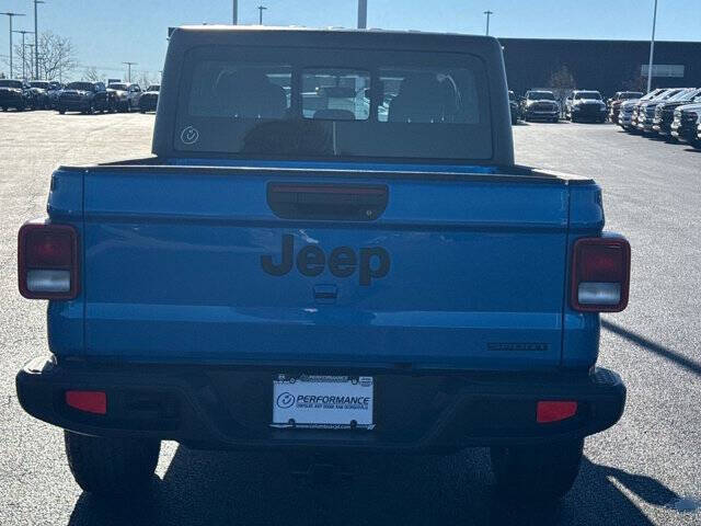 2020 Jeep Gladiator Sport