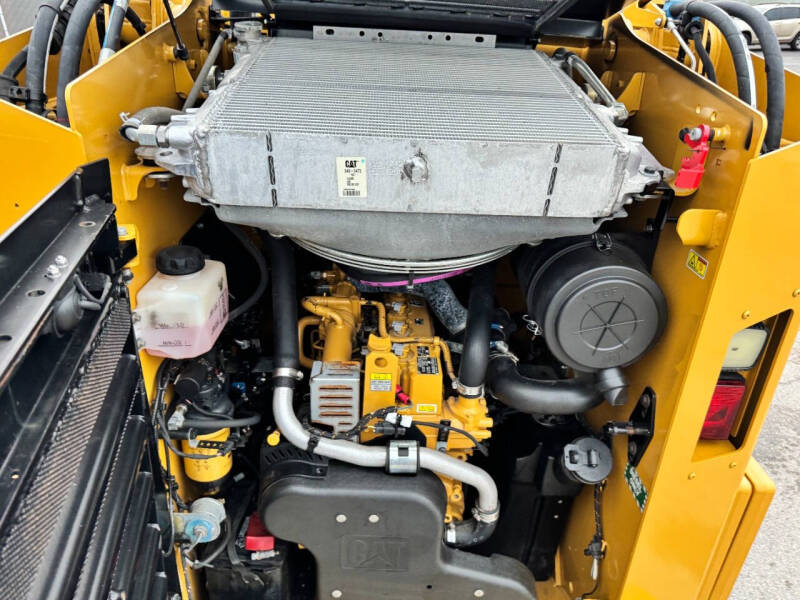 2023 Caterpillar 279d3