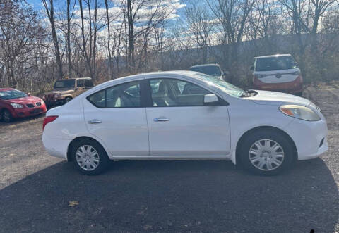 2012 Nissan Versa