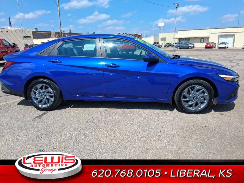 Used 2024 Hyundai Elantra SEL with VIN KMHLM4DG3RU837388 for sale in Liberal, KS