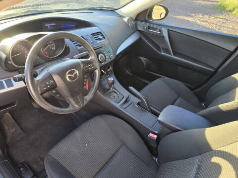 2013 Mazda MAZDA3 i Sport