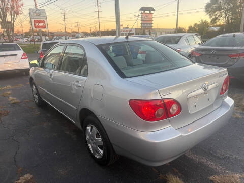 2005 Toyota Corolla LE