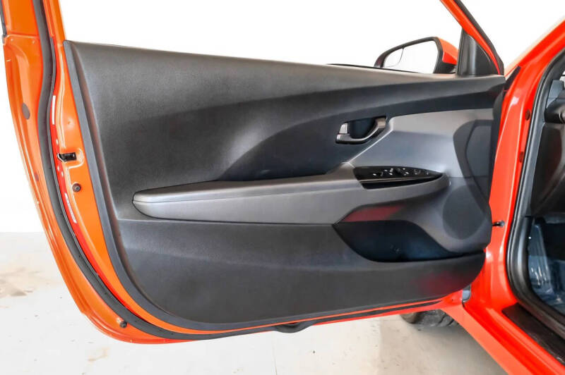 2020 Hyundai Veloster