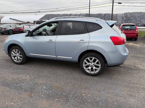 2013 Nissan Rogue SV w/SL Package