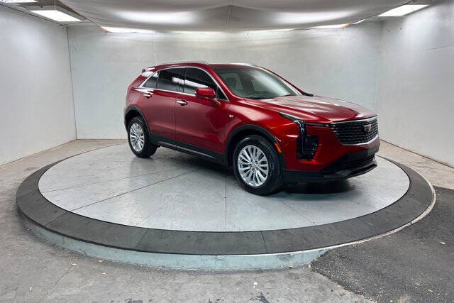 2024 Cadillac XT4 Luxury