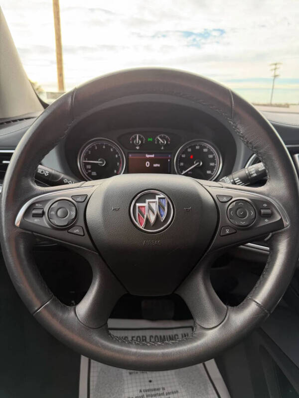 2020 Buick Enclave Essence