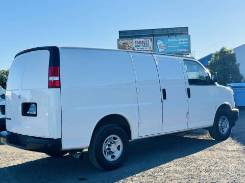 2017 Chevrolet Express 2500