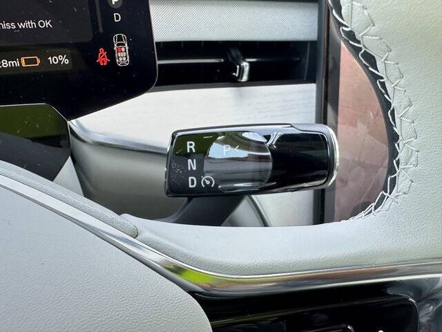 2025 Volvo EX90 Twin Plus 7P