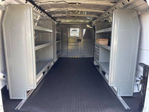 2025 GMC Savana 3500