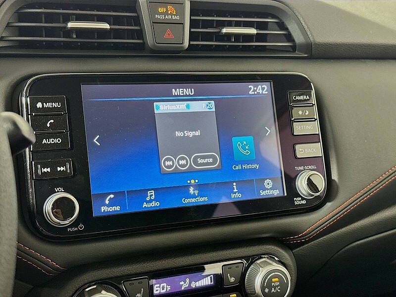 2025 Nissan Versa SR