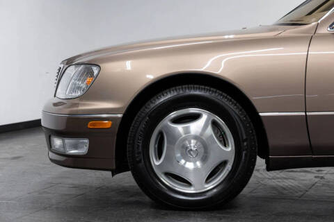 1998 Lexus LS 400