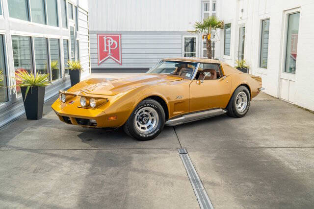 1973 Chevrolet Corvette 21