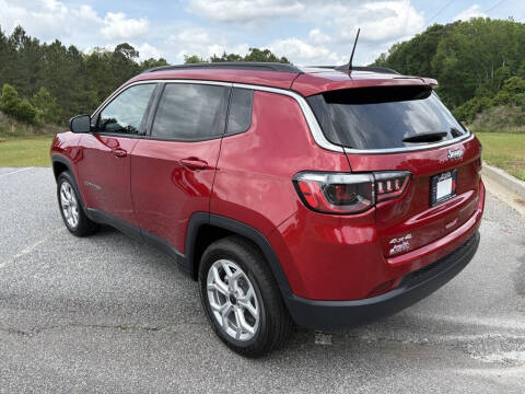 2025 Jeep Compass Latitude