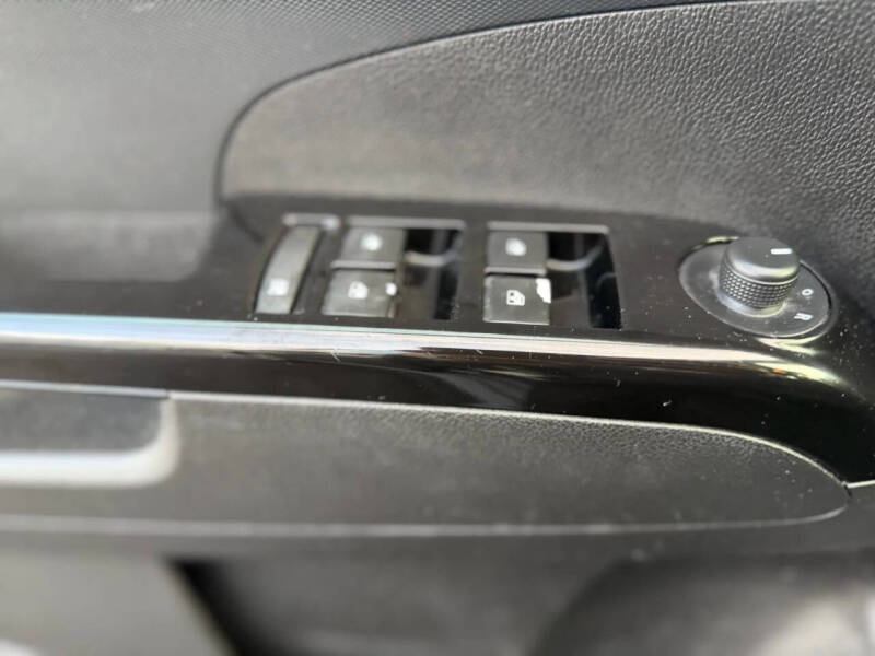 2017 Chevrolet Sonic LT Auto