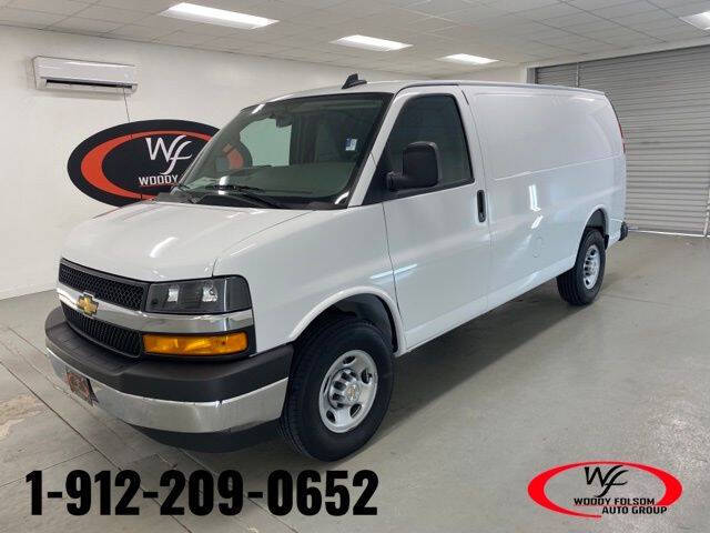 2025 Chevrolet Express 2500