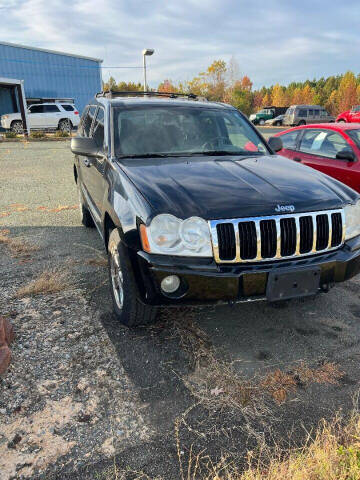 2005 Jeep Grand Cherokee for sale at Lighthouse Truck and Auto LLC in Dillwyn VA