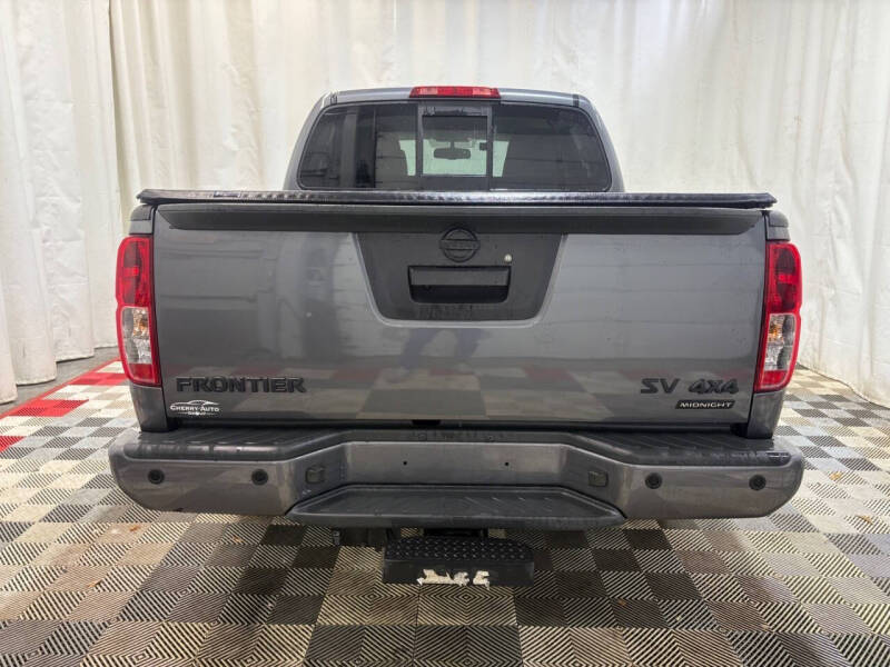 2021 Nissan Frontier SV