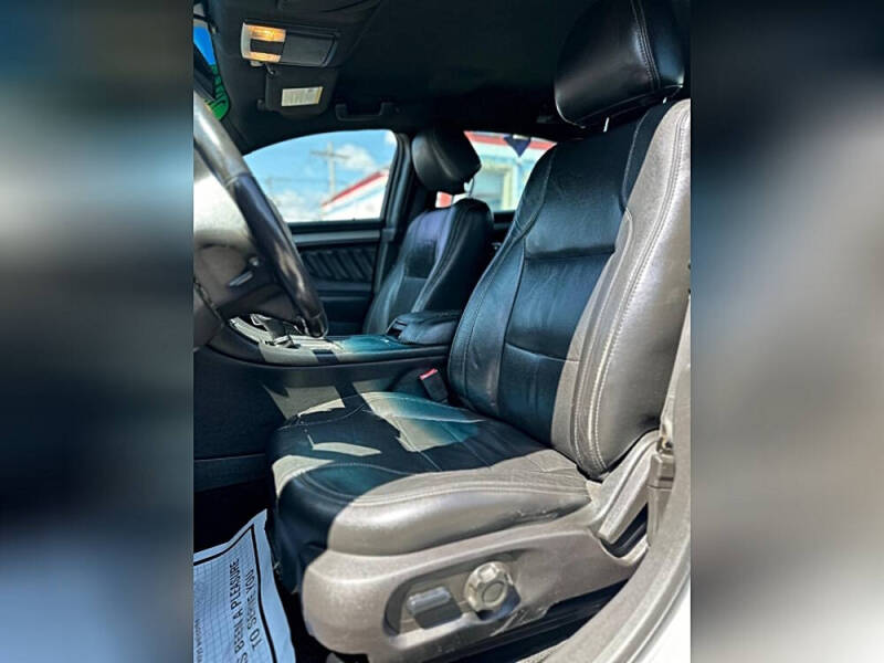 2014 Ford Taurus SEL