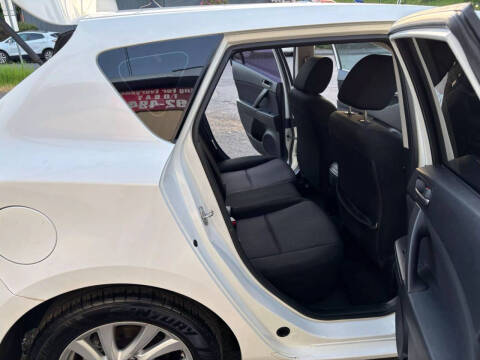 2013 Mazda MAZDA3 i Touring