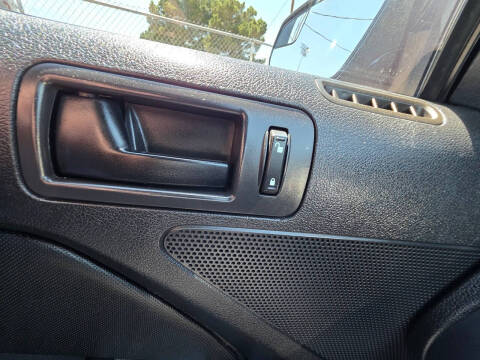 2011 Ford Mustang V6