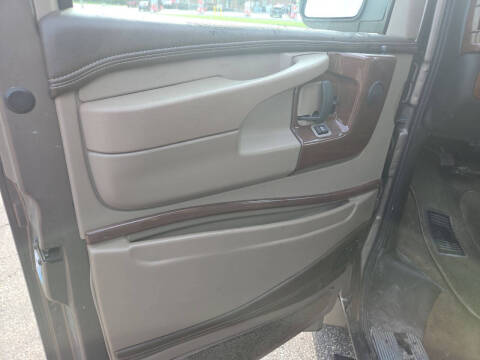 2015 Chevrolet Express 2500