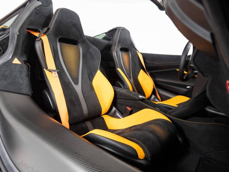 2024 McLaren 750S Spider