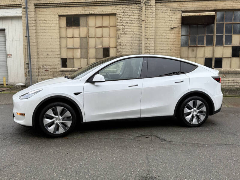 2020 Tesla Model Y Long Range