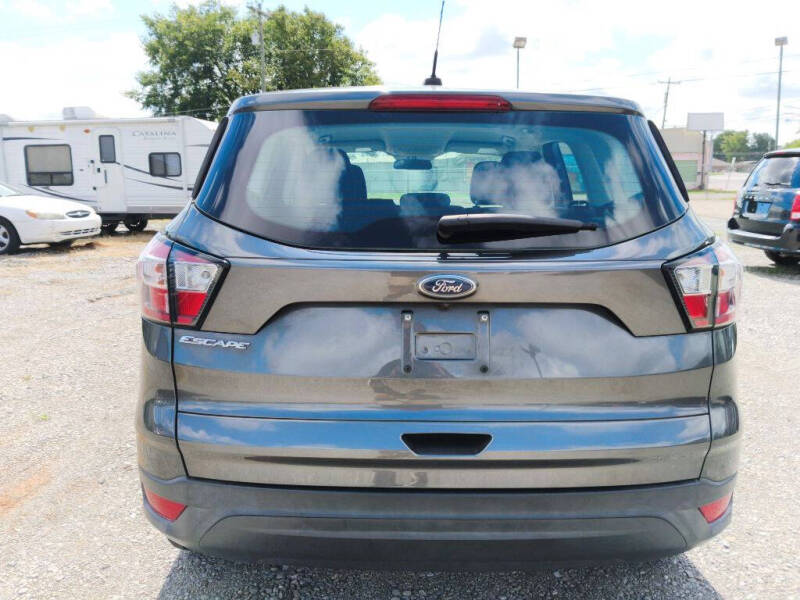 2018 Ford Escape S