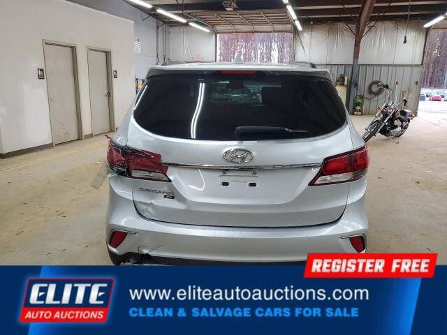 2019 Hyundai Santa Fe XL SE