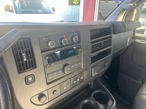 2021 Chevrolet Express 2500