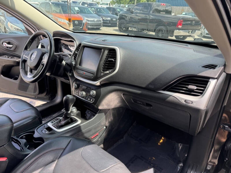 2016 Jeep Cherokee Trailhawk