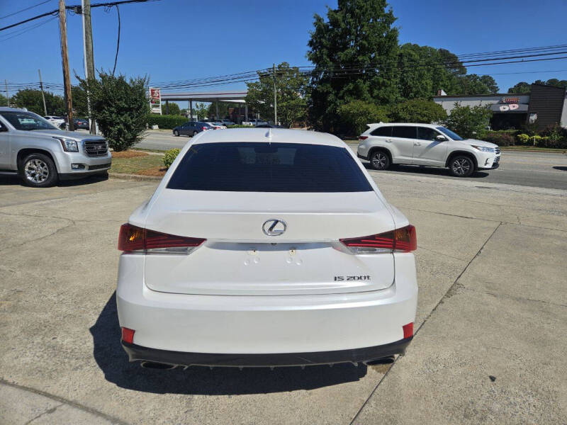 2017 Lexus IS 200t