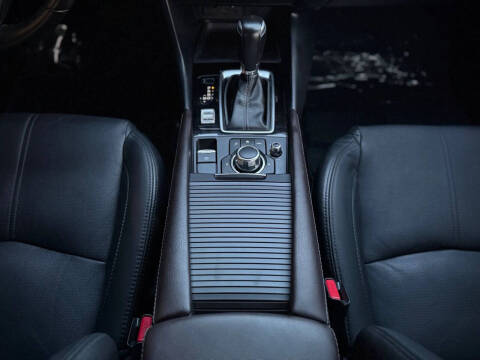 2018 Mazda MAZDA3 Grand Touring