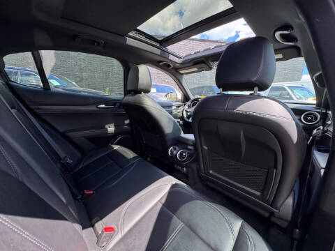 2022 Alfa Romeo Stelvio Ti