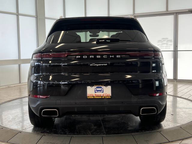 2024 Porsche Cayenne