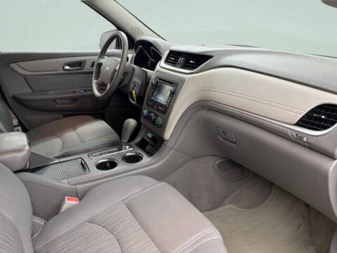 2017 Chevrolet Traverse LS