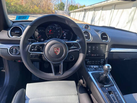 2025 Porsche 718 Boxster