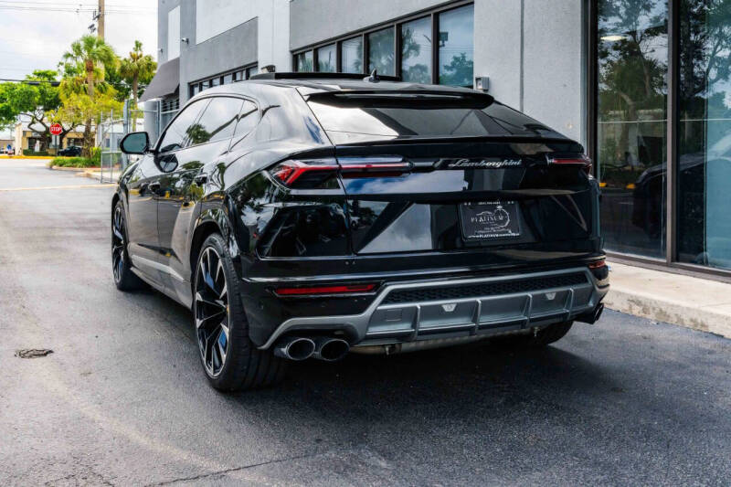 2019 Lamborghini Urus