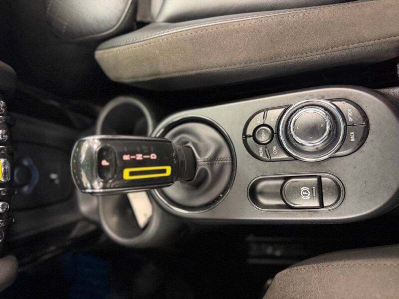 2023 MINI Hardtop 2 Door Cooper SE