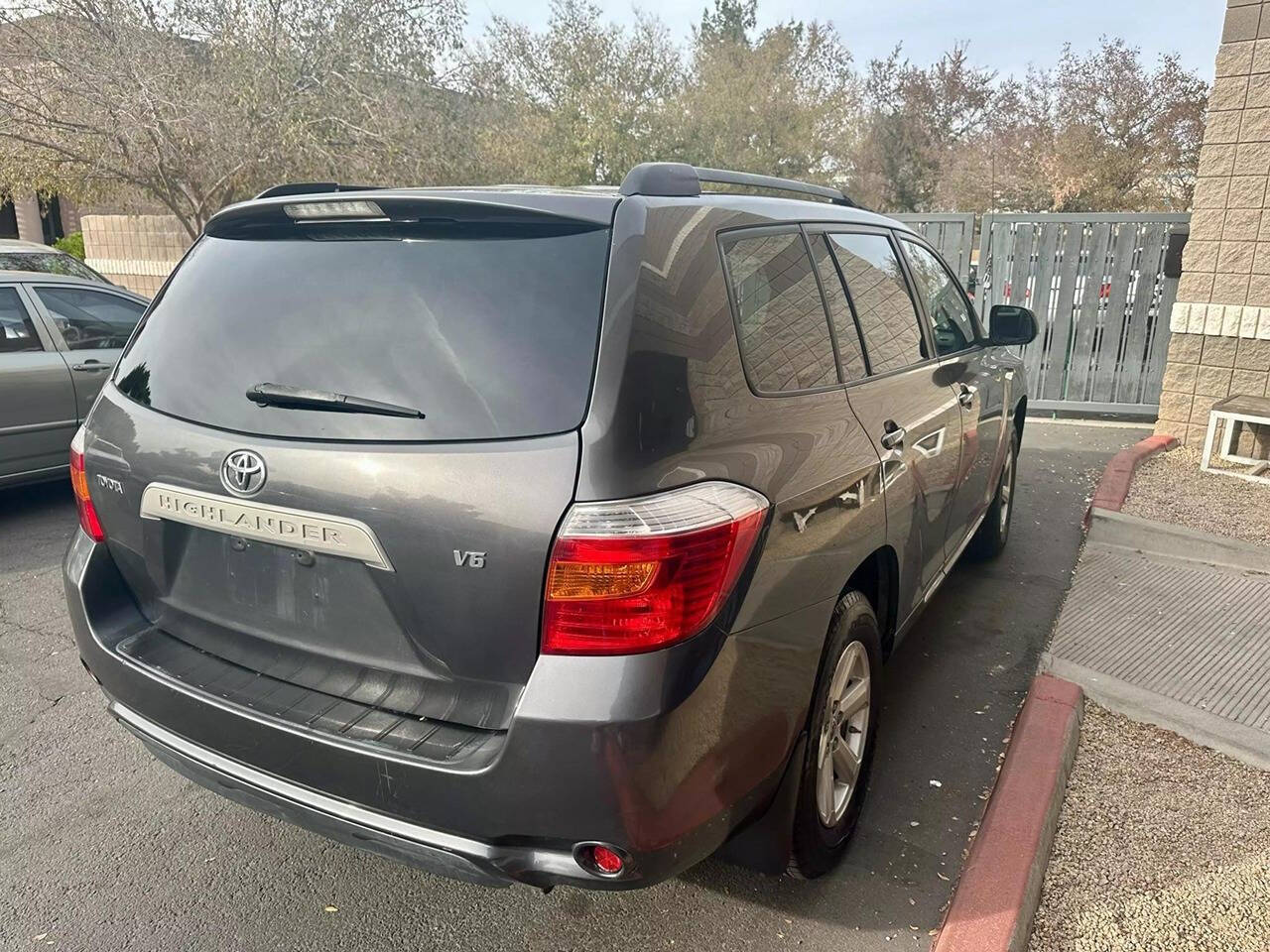 2008 Toyota Highlander for sale at HUDSONS AUTOS in Gilbert, AZ