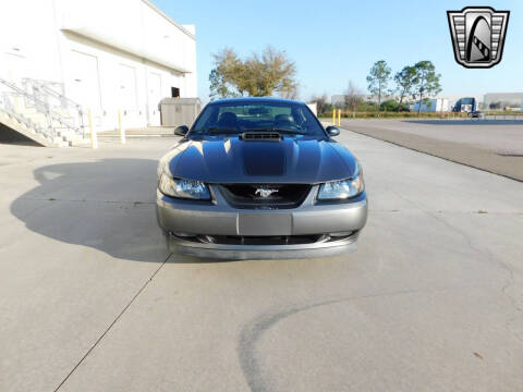 2004 Ford Mustang Mach 1 Premium