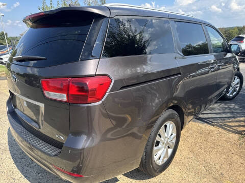 2017 Kia Sedona LX