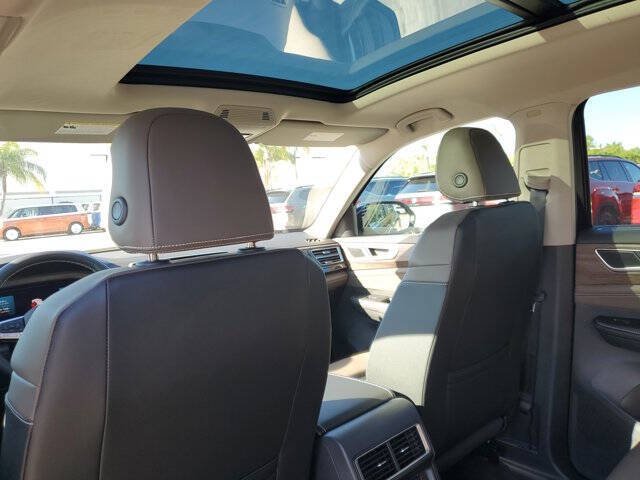 2025 Volkswagen Atlas SEL 4Motion