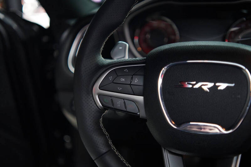 2015 Dodge Challenger SRT Hellcat