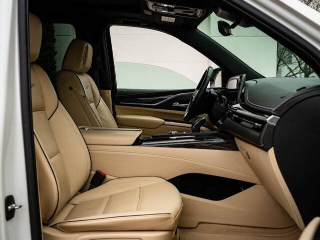 2021 Cadillac Escalade ESV Premium Luxury