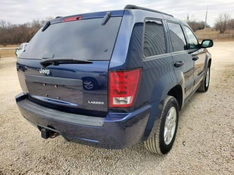 2005 Jeep Grand Cherokee Laredo