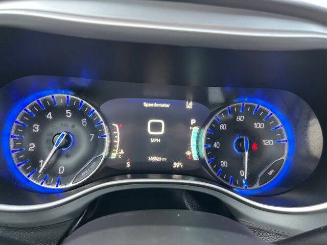 2022 Chrysler Pacifica Touring