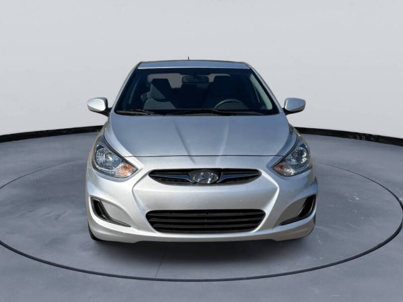 2013 Hyundai Accent GLS